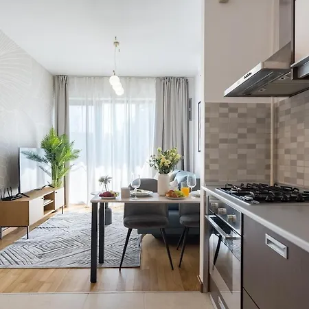 Vivando - Sunny 1br - View Balcony - Parking *