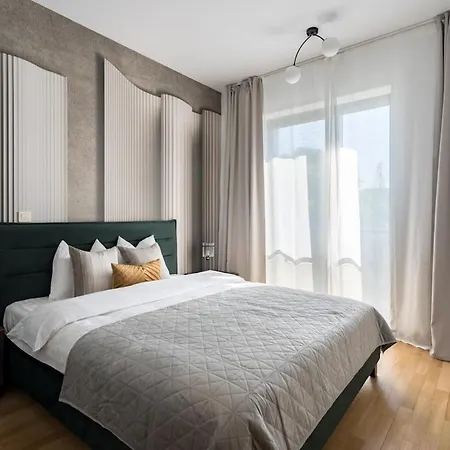 Vivando - Sunny 1br - View Balcony - Parking