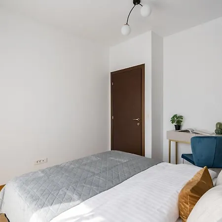 Vivando - Sunny 1br - View Balcony - Parking * Bucareste