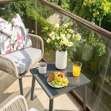 Apartamento Vivando - Sunny 1br - View Balcony - Parking